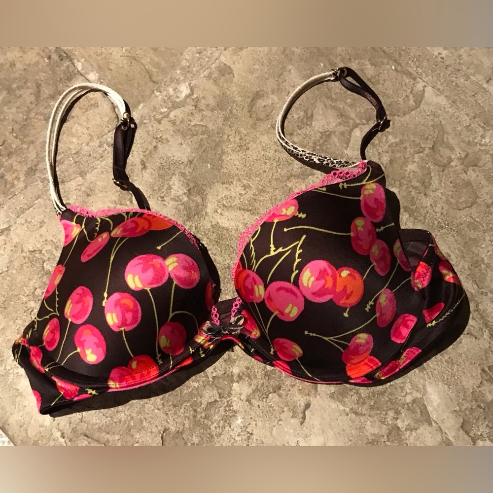 Victoria’s Secret 36A